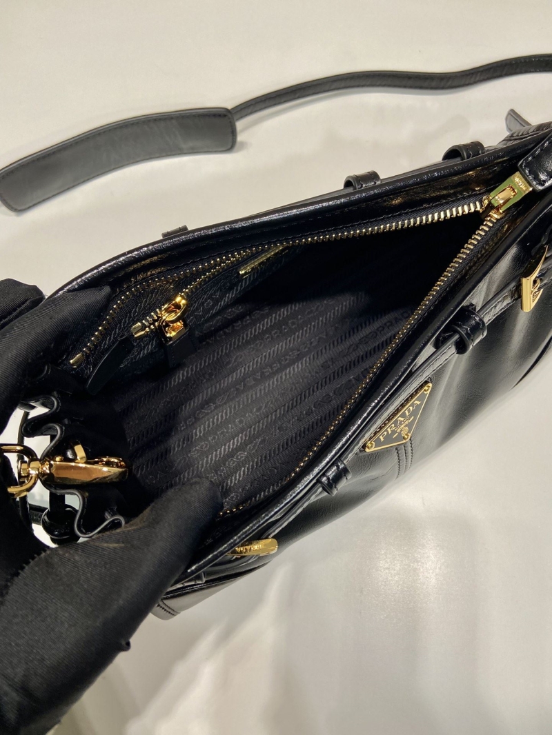 Pra*a satchel bags